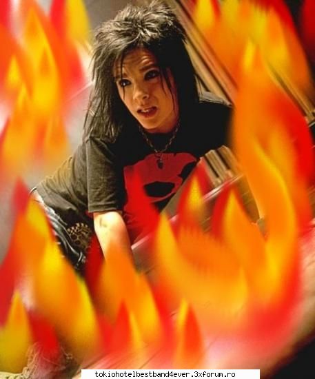 Poze cu Bill - am facut'o eo cu corel draw...a iesit fain - Bill Kaulitz