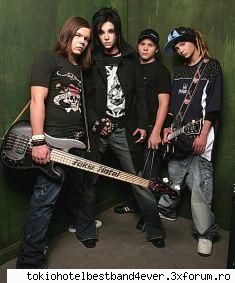 poze cu tokio hotel - dap dar aici se pun poze cu toata trupa nu cu bill - Tokio Hotel